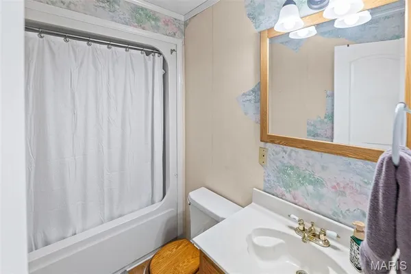 $350,000 | 4608 Vandebrook Drive, Waterloo, IL 62298