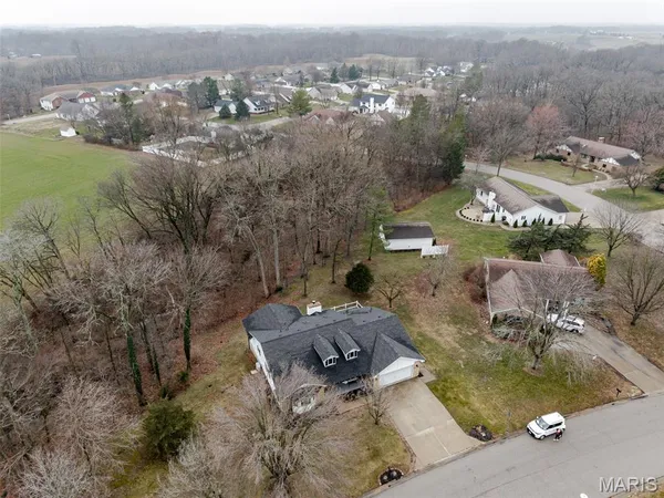 $350,000 | 4608 Vandebrook Drive, Waterloo, IL 62298