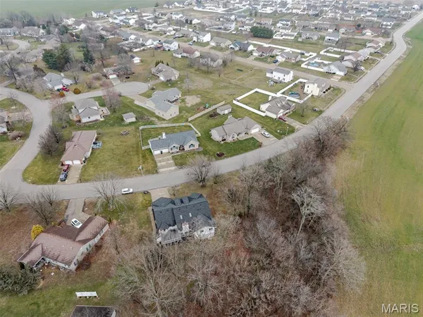 $350,000 | 4608 Vandebrook Drive, Waterloo, IL 62298