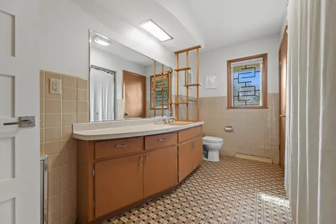 $575,000 | 9432 West Garden Court, Hales Corners, WI 53130