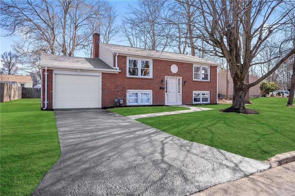 10 Ormond Drive, Riverside, RI 02915 Compass