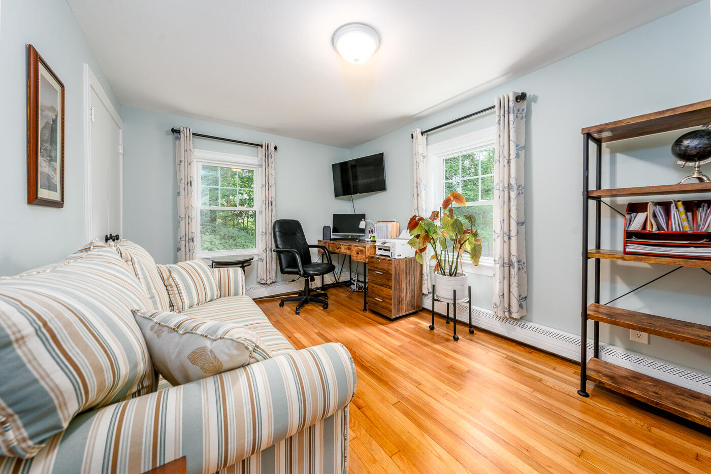 157 Lumbert Mill Road Centerville, MA 02632 - Photo 21 of 42 2ndbedroom1