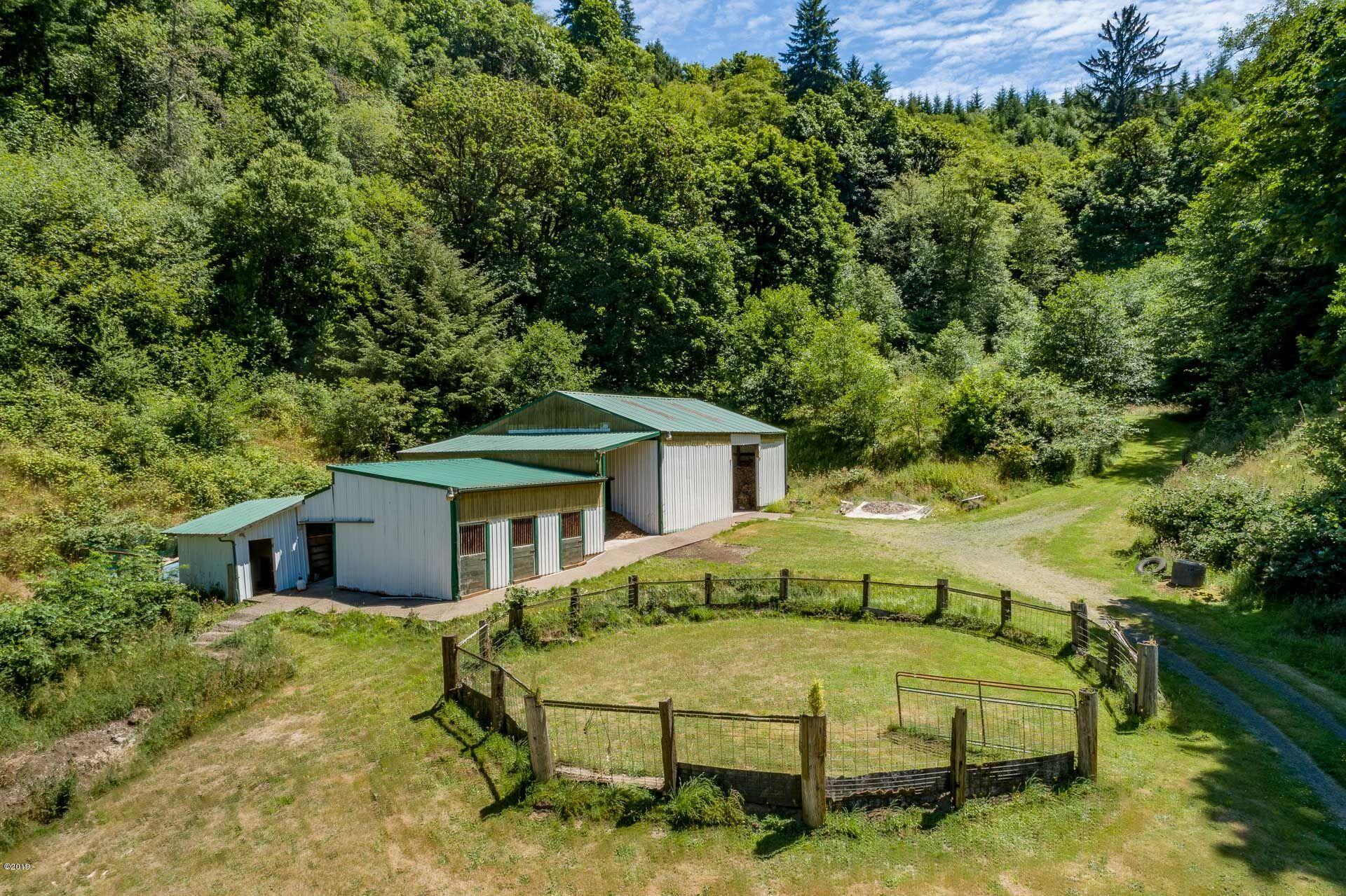 429 Hidden Valley Road Toledo, OR 97391 - Photo 41 of 41 RIDING ARENA