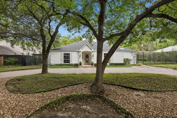 $1,499,000 | 3827 North Versailles Avenue, Dallas, TX 75209
