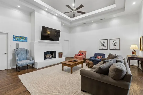 $1,499,000 | 3827 North Versailles Avenue, Dallas, TX 75209