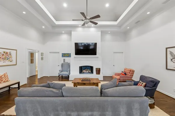 $1,499,000 | 3827 North Versailles Avenue, Dallas, TX 75209