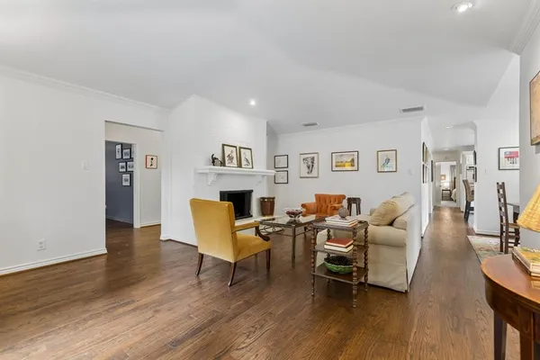 $1,499,000 | 3827 North Versailles Avenue, Dallas, TX 75209