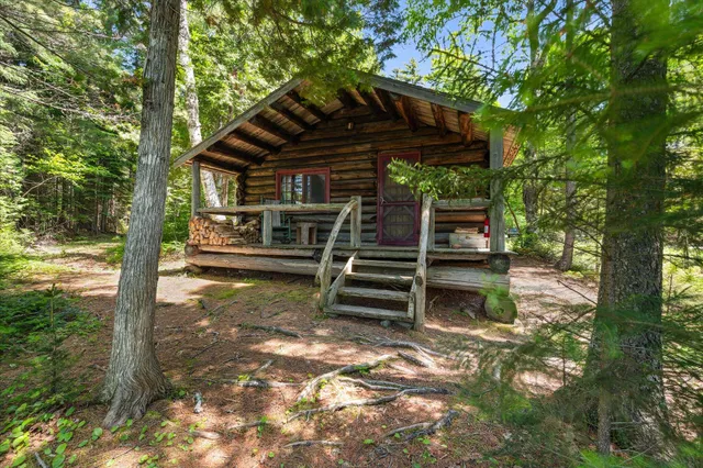 $1,500,000 | 0 Bradford Camps Munsungan Lake, Ashland, ME 04732