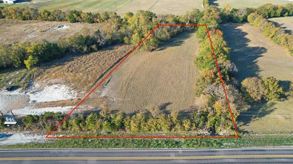 5329 Fm 121 Van Alstyne, TX 75495 - Photo 2 of 10