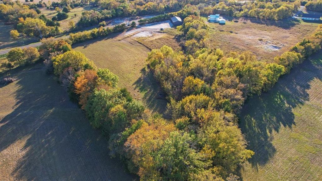 5329 Fm 121 Van Alstyne, TX 75495 - Photo 3 of 10