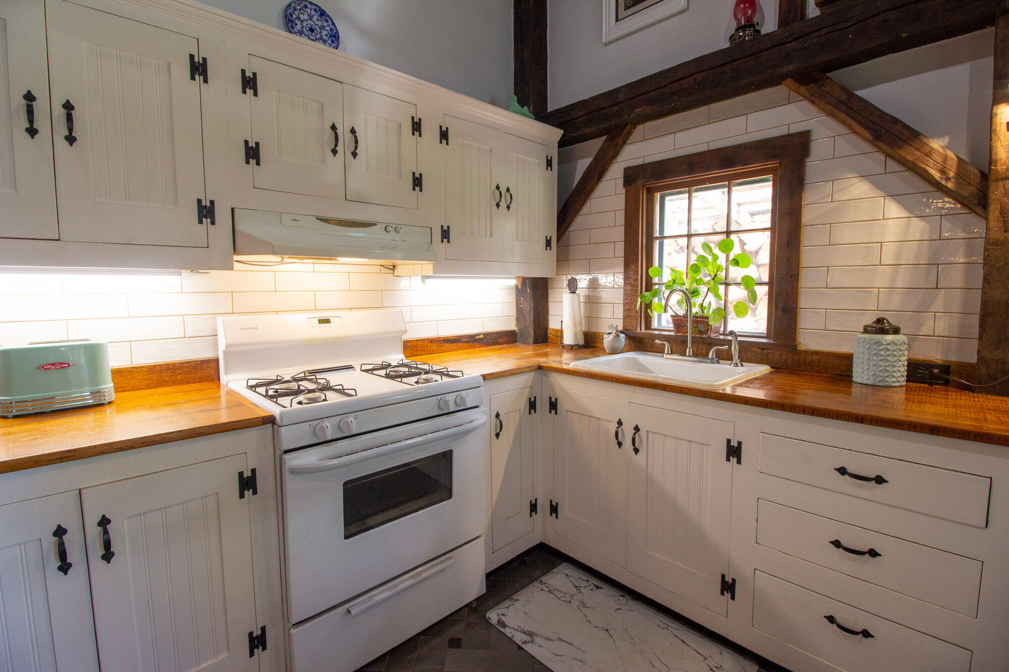 220 Rosenberg Road Sumner, ME 04289 - Photo 5 of 66 220 Rosenberg-4