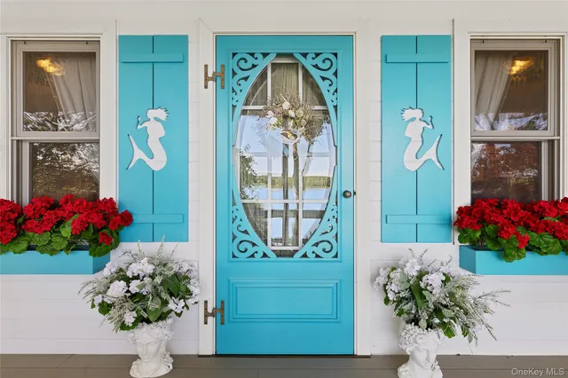 a vase of flowers sitting on a table