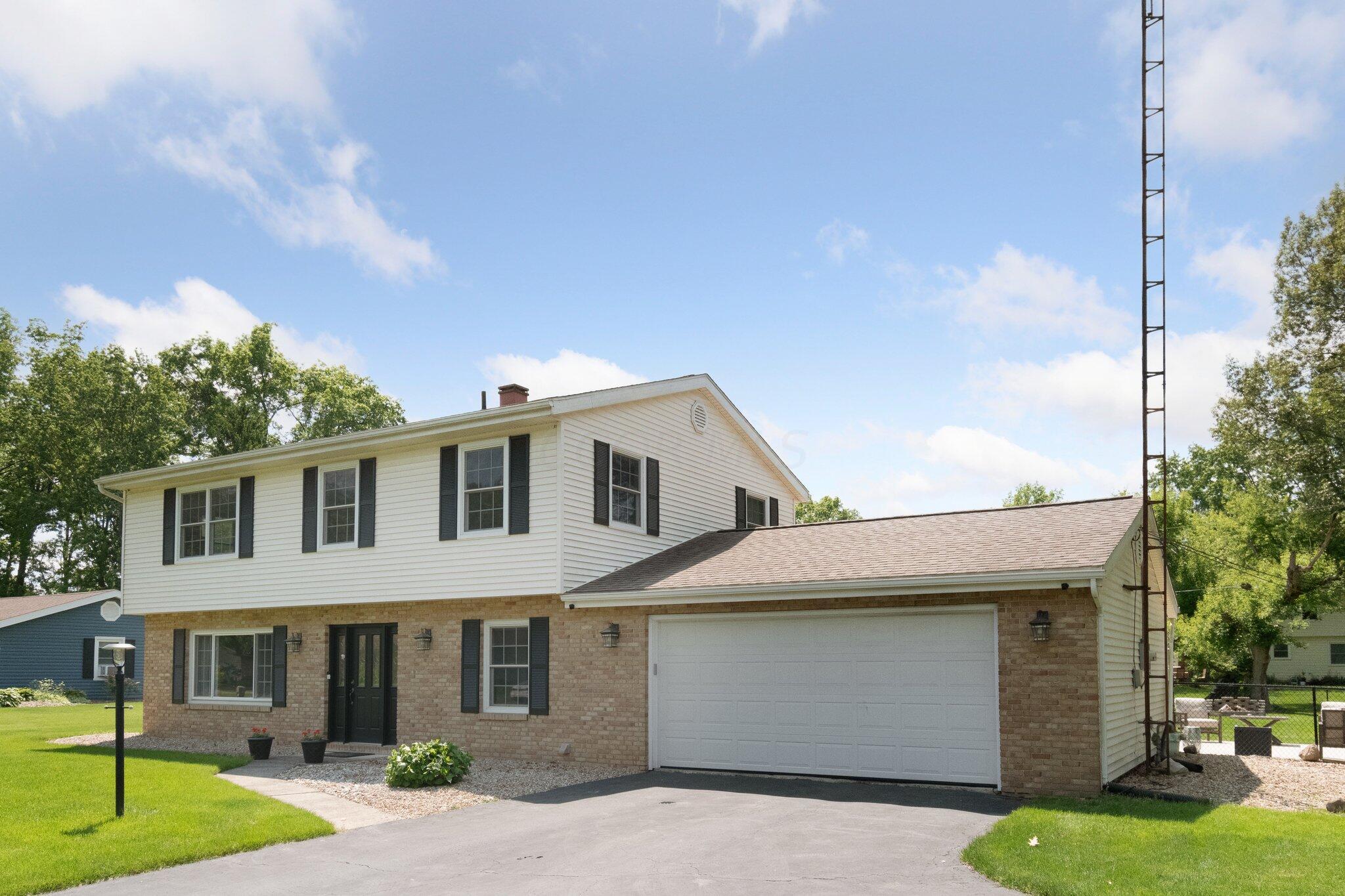 1101 Adare Road Marion, OH 43302 - Photo 3 of 52 3-web-or-mls-DSC_2131 Kaley Haas