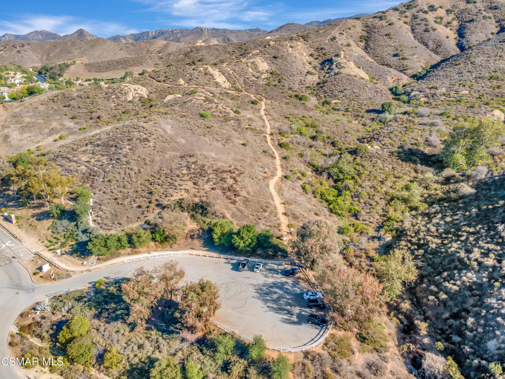 531 Shadow Lane Simi Valley, CA 93065 - Photo 36 of 36