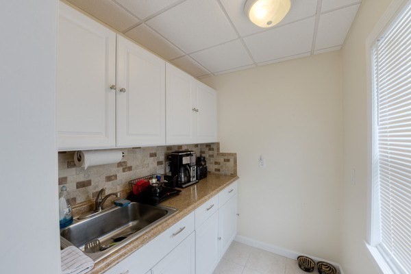10 Prentice Street Worcester, MA 01604 - Photo 6 of 13 Gallery Image 6