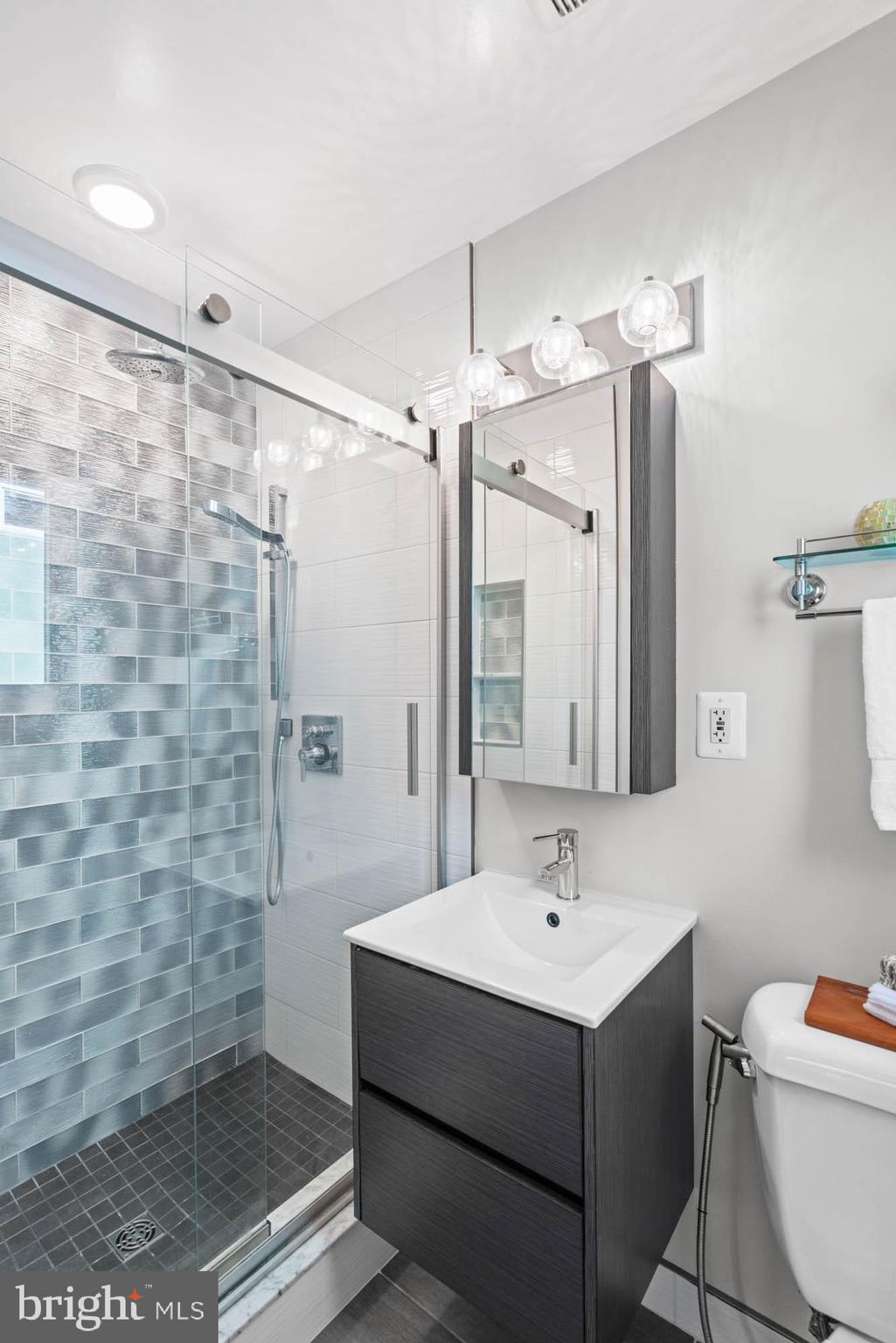 802 Stirling Road Silver Spring, MD 20901 - Photo 37 of 90