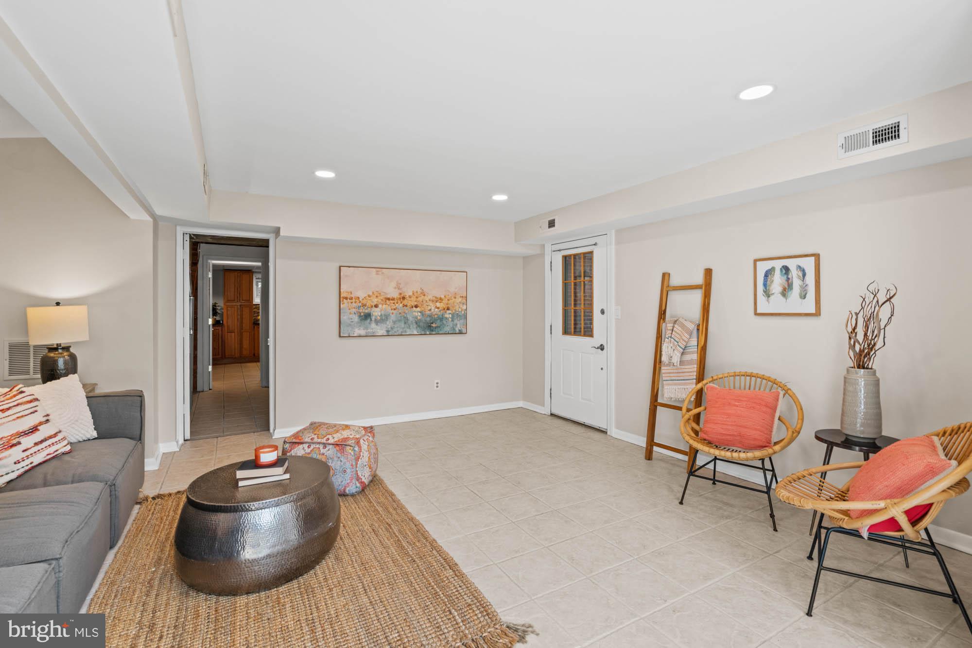 802 Stirling Road Silver Spring, MD 20901 - Photo 48 of 90