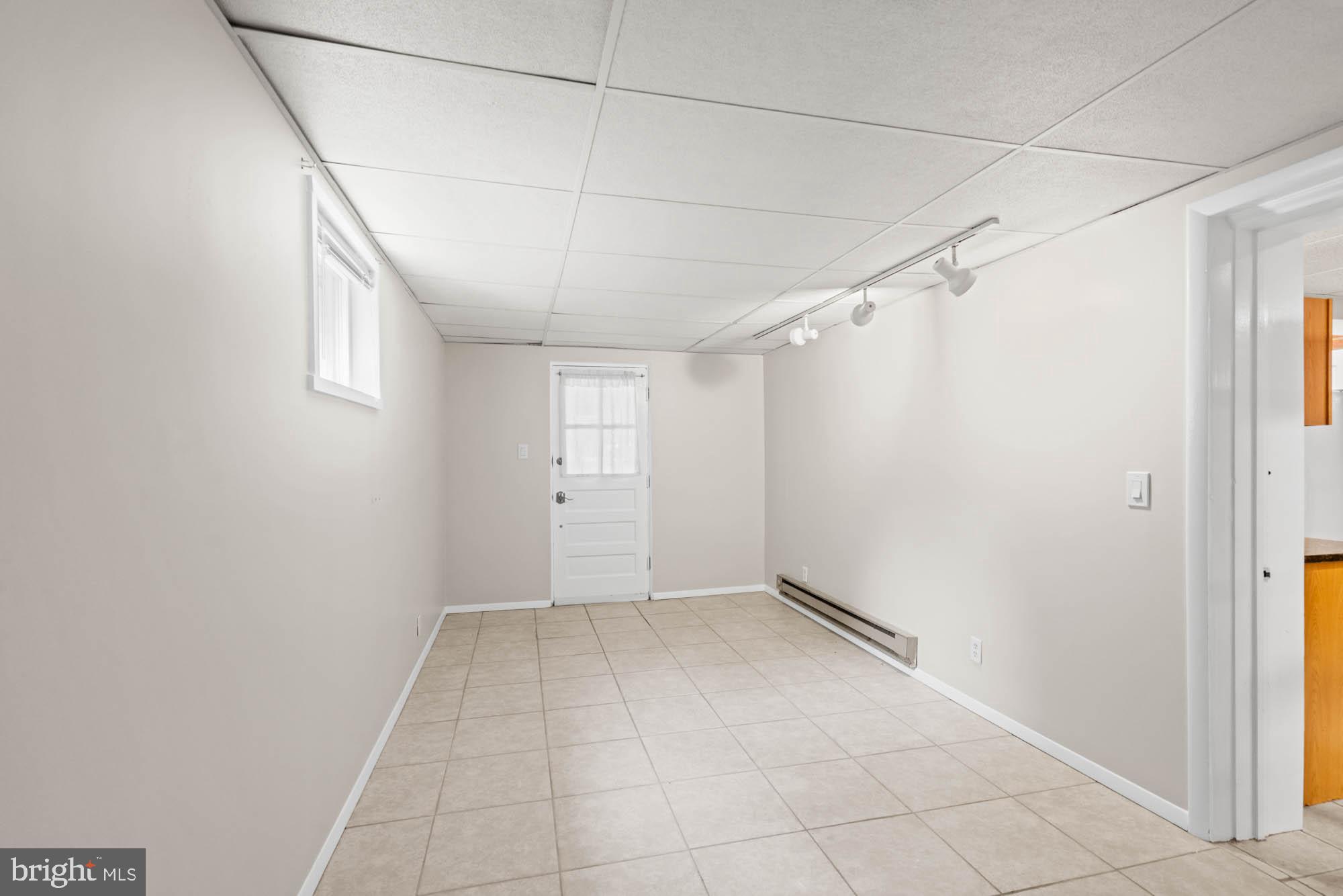 802 Stirling Road Silver Spring, MD 20901 - Photo 71 of 90