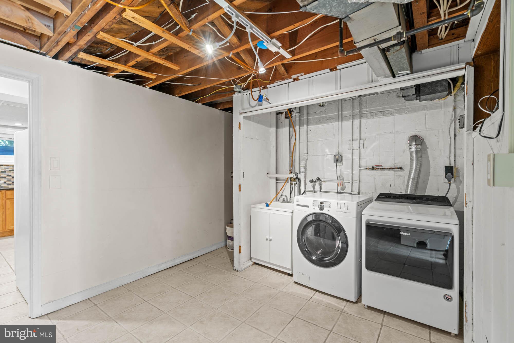802 Stirling Road Silver Spring, MD 20901 - Photo 73 of 90