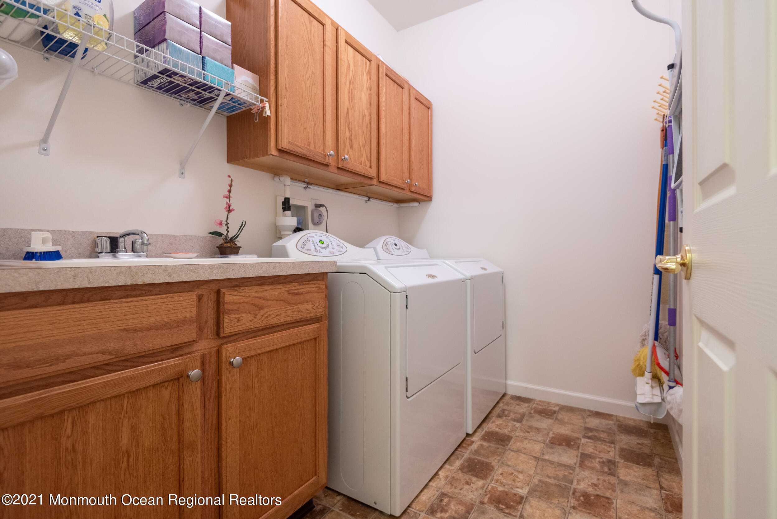 4 Carriage Road Manchester Township, NJ 08759 - Photo 18 of 19 Laundry