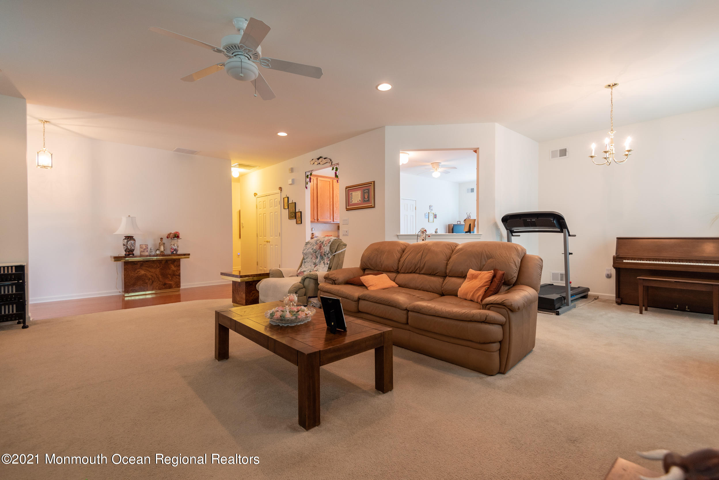4 Carriage Road Manchester Township, NJ 08759 - Photo 8 of 19 Family 2