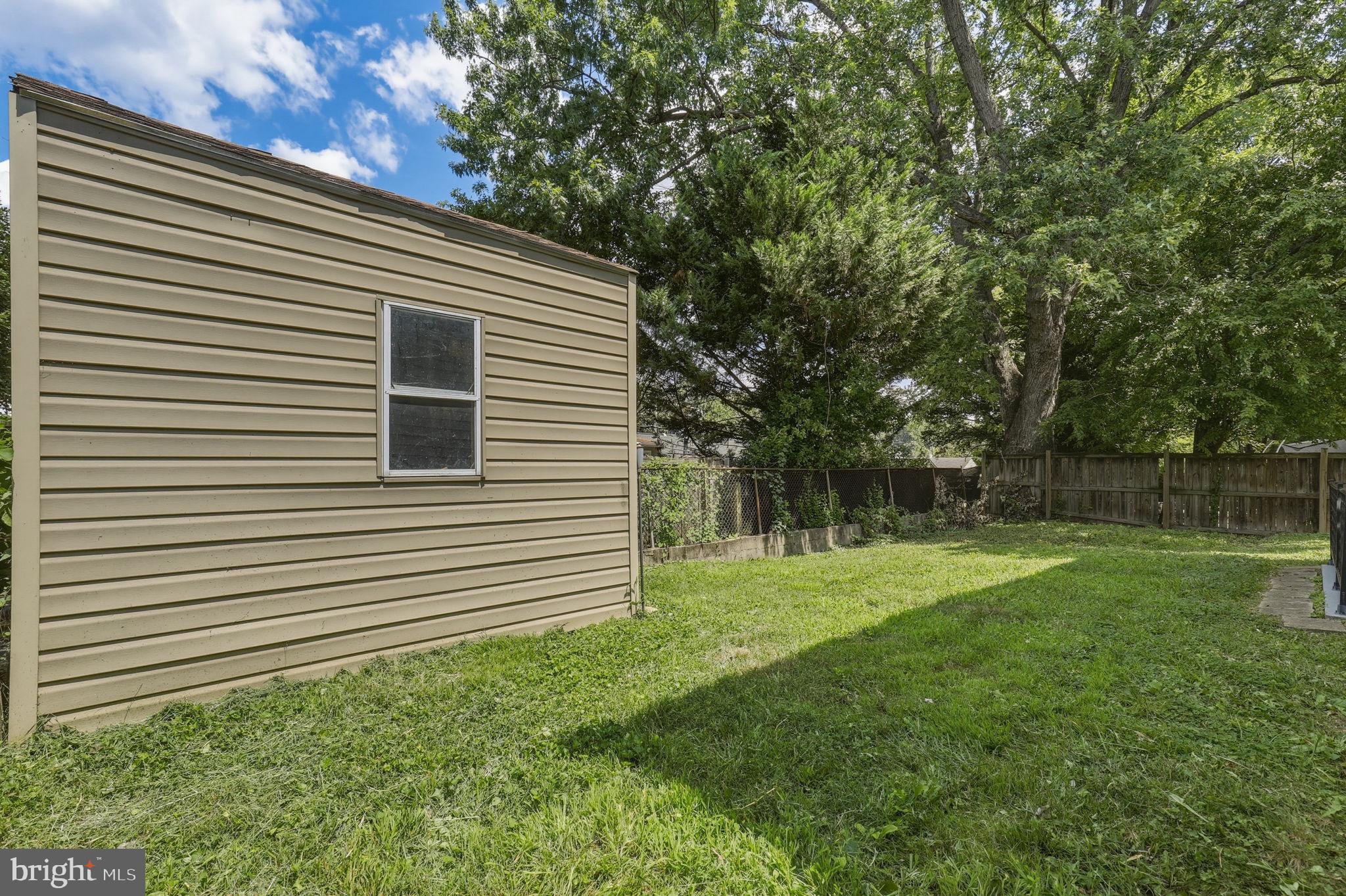 1511 Crest Road Silver Spring, MD 20902 - Photo 47 of 49