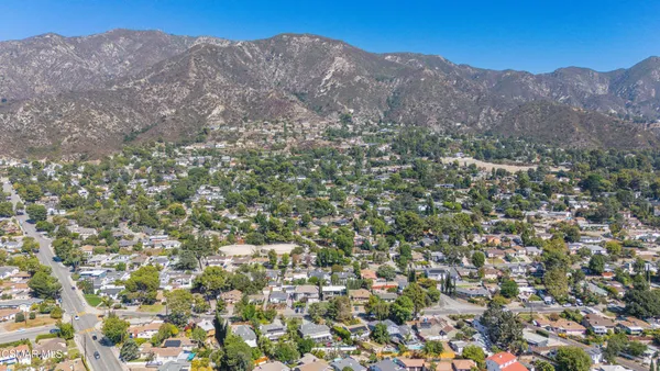 $2,190,000 | 3129 Orange Avenue, La Crescenta, CA 91214