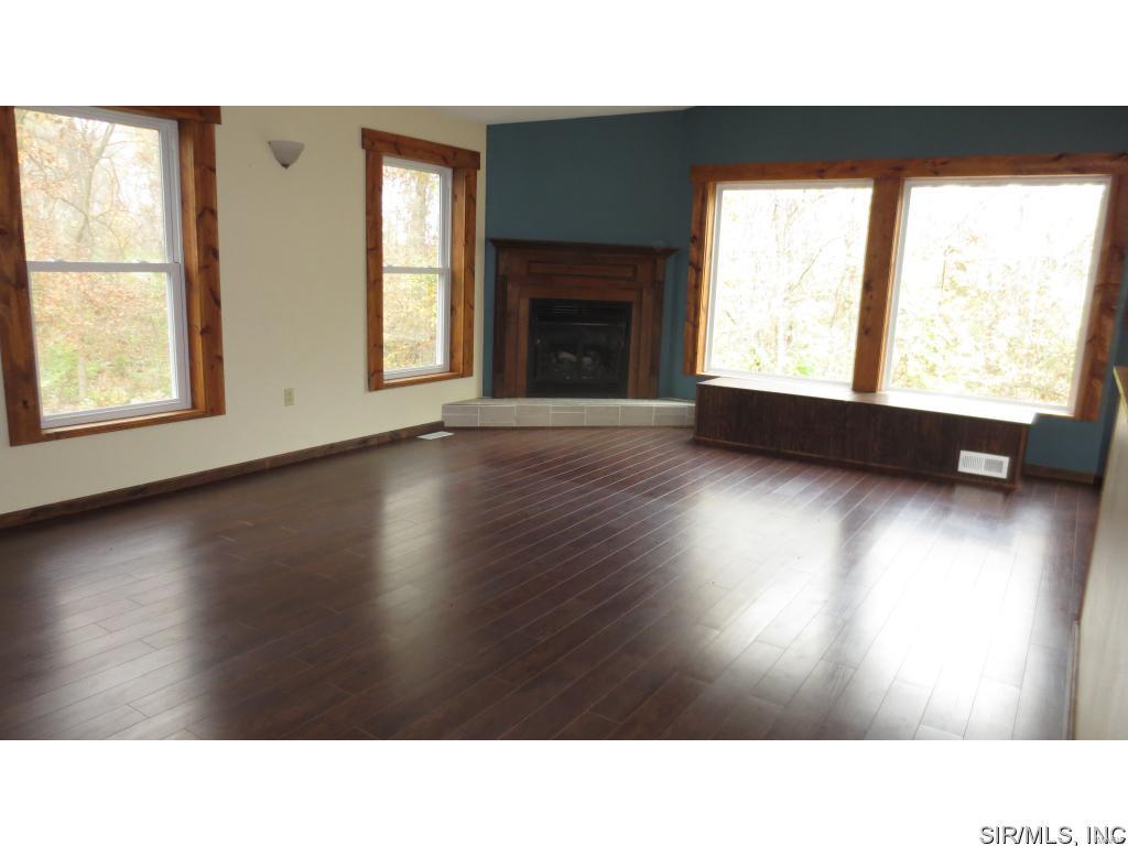 13270 Marys Creek Road Sparta, IL 62286 - Photo 17 of 34 Gallery Image 17