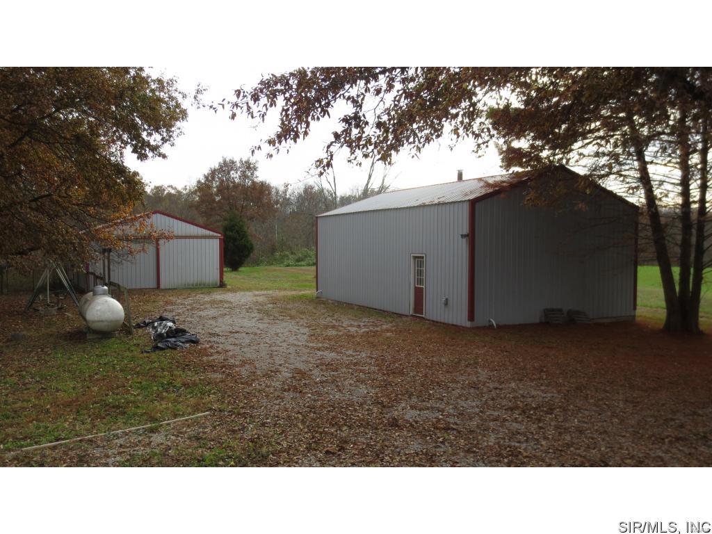 13270 Marys Creek Road Sparta, IL 62286 - Photo 3 of 34 Gallery Image 3