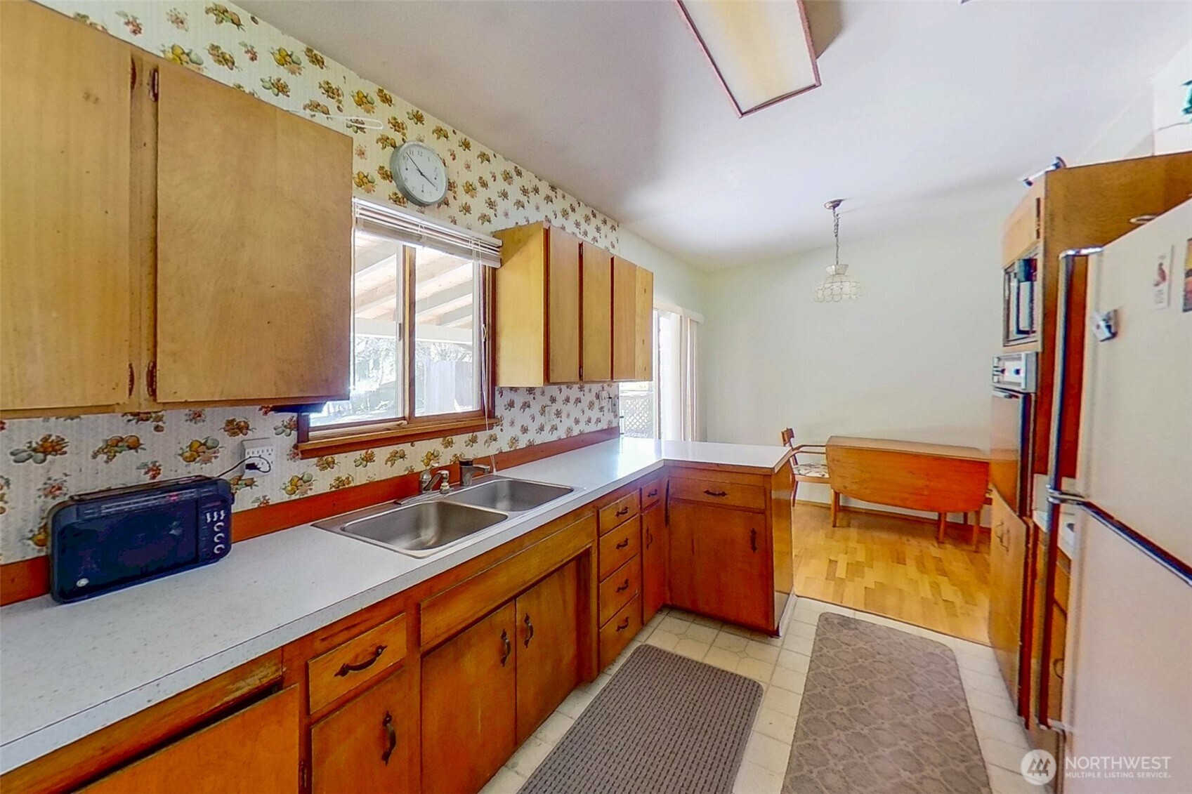 16055 Southeast 135th Street Renton, WA 98059 - Photo 11 of 30