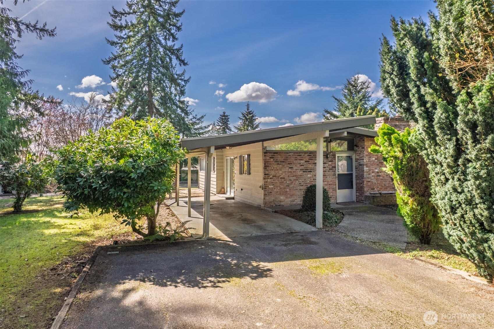 16055 Southeast 135th Street Renton, WA 98059 - Photo 7 of 30