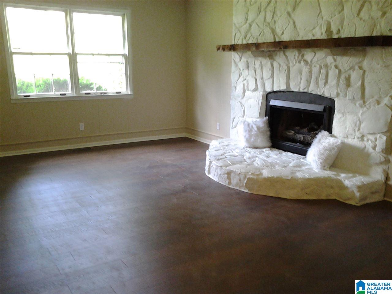 401 26th Avenue Northeast Center Point, AL 35215 - Photo 26 of 30