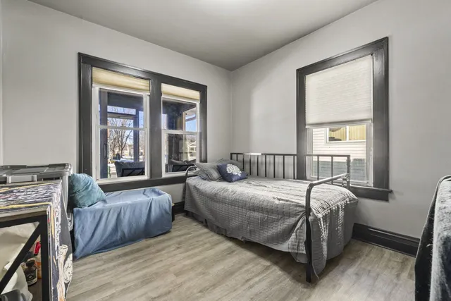 $210,000 | 819 North Ash Street, Waukegan, IL 60085