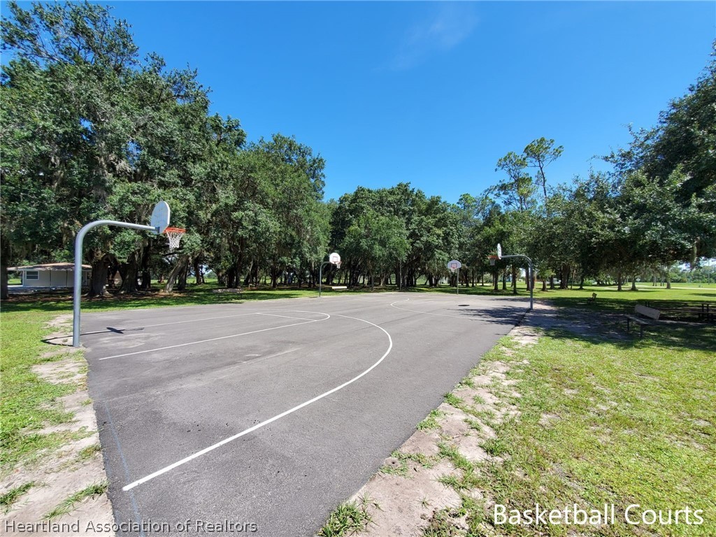 5912 Thunder Road Sebring, FL 33876 - Photo 13 of 17 Gallery Image 13