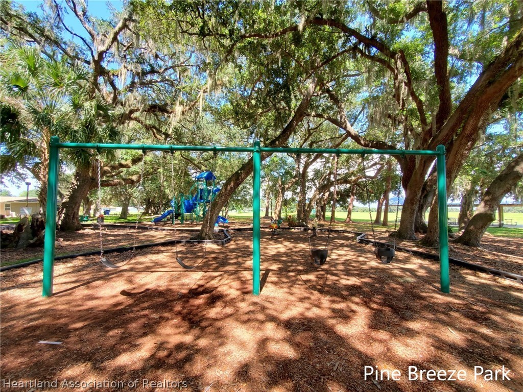 5912 Thunder Road Sebring, FL 33876 - Photo 14 of 17 Gallery Image 14