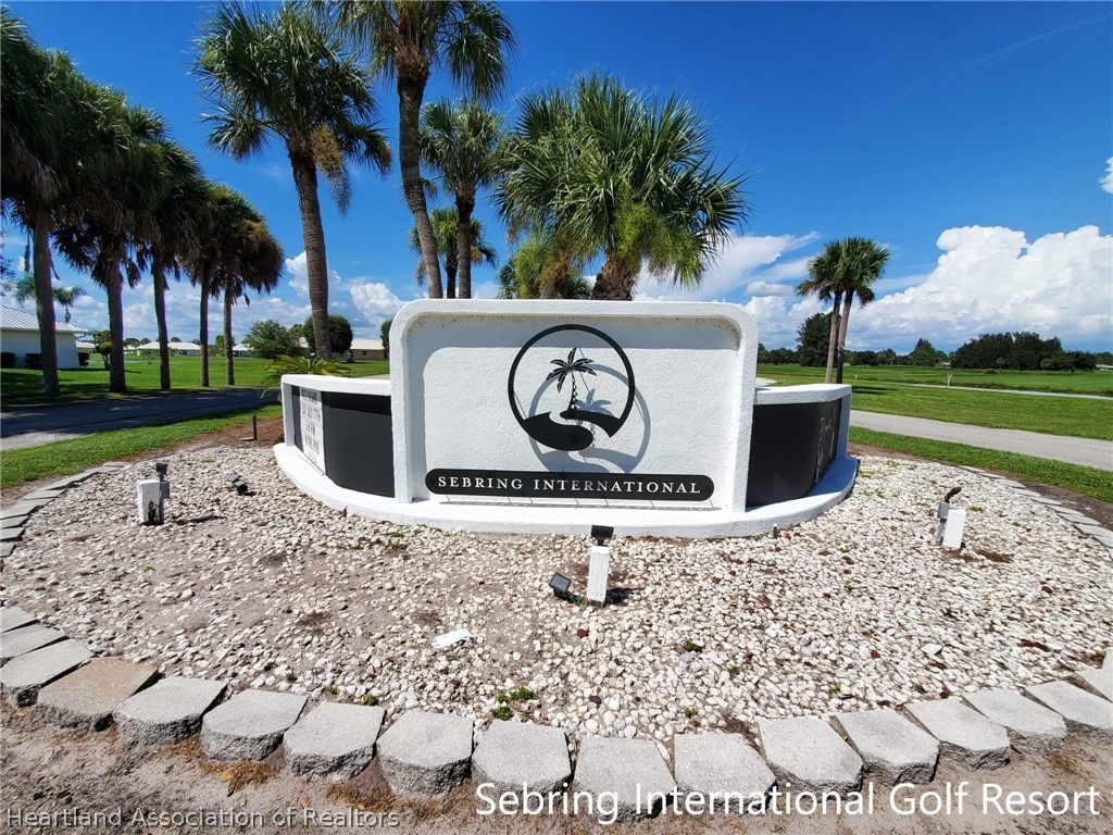 5912 Thunder Road Sebring, FL 33876 - Photo 9 of 17 Gallery Image 9