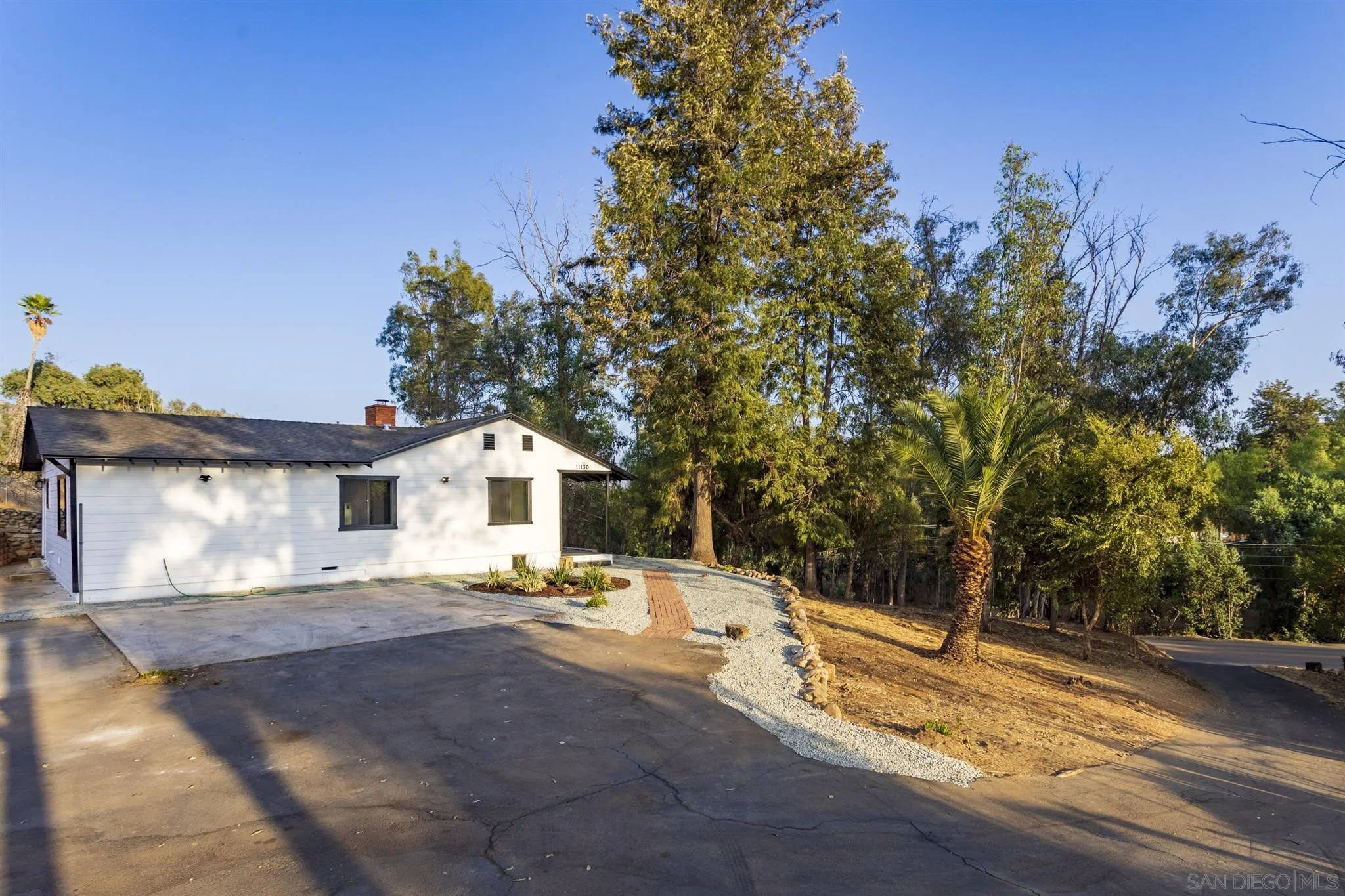11130 Posthill Road Lakeside, CA 92040 - Photo 33 of 49 Gallery Image 33