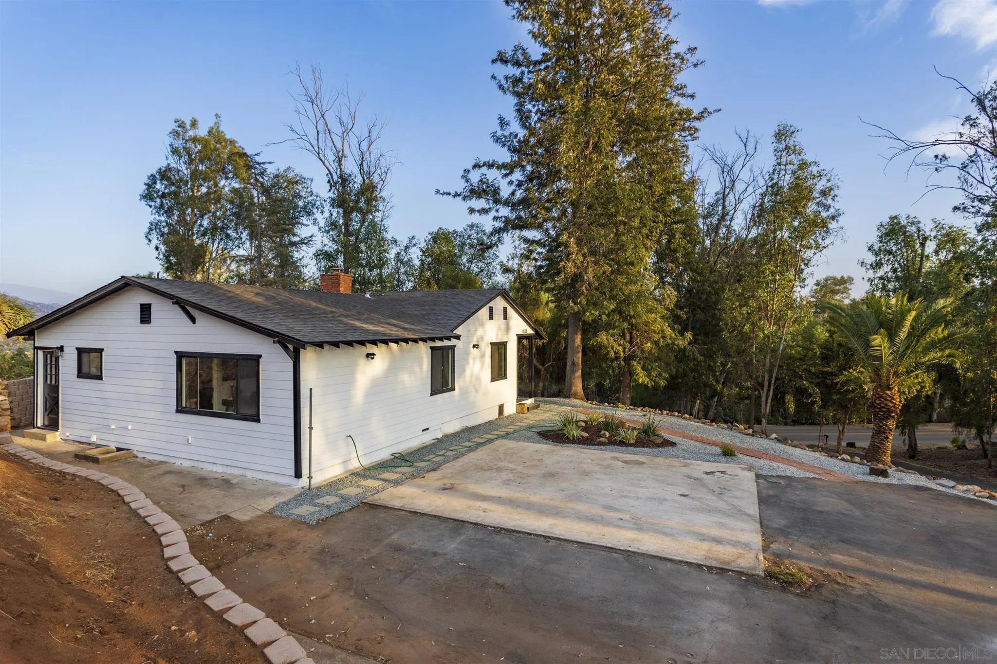 11130 Posthill Road Lakeside, CA 92040 - Photo 41 of 49 Gallery Image 41