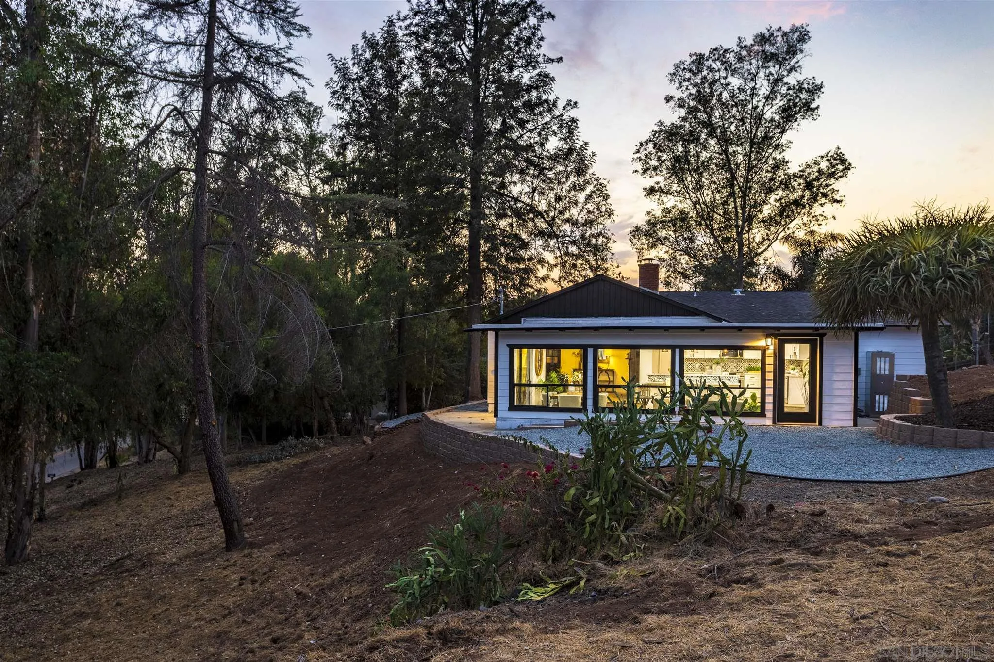 11130 Posthill Road Lakeside, CA 92040 - Photo 46 of 49 Gallery Image 46