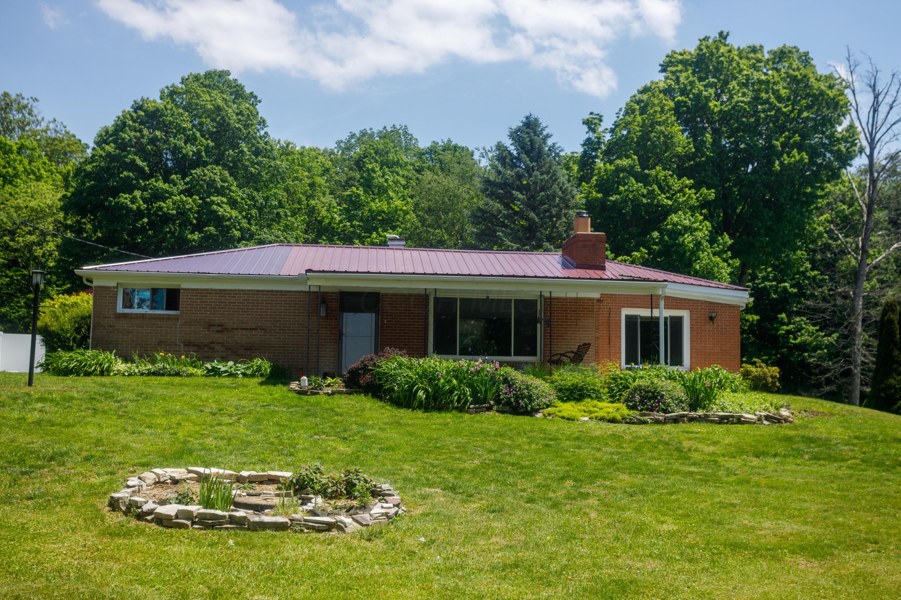 4008 Bosart Road Springfield, OH 45503 - Photo 5 of 27 WRE-4008Bosart--22