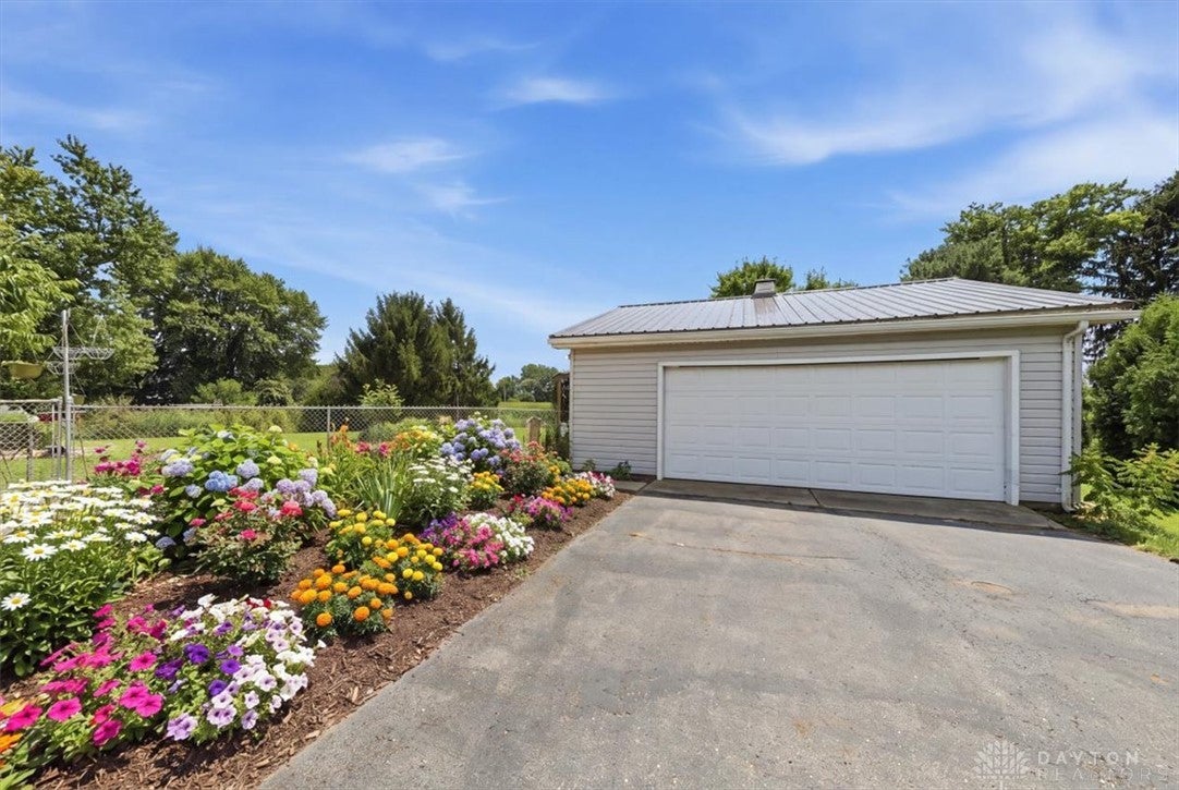 6343 Old Columbus Road Springfield, OH 45502 - Photo 40 of 60 Gallery Image 40