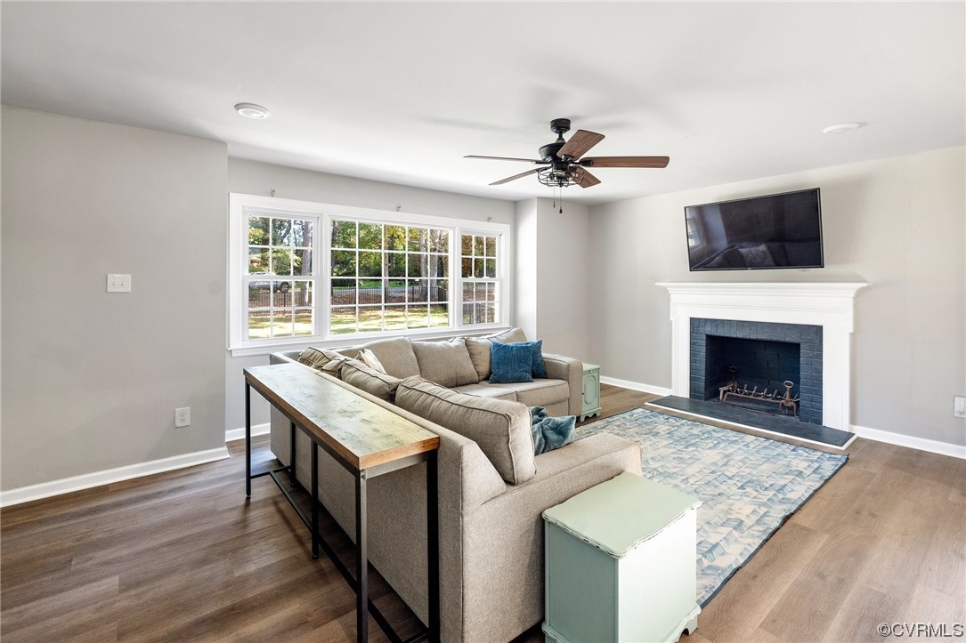 607 Spring Valley Road Colonial Heights, VA 23834 - Photo 6 of 32 Gallery Image 6