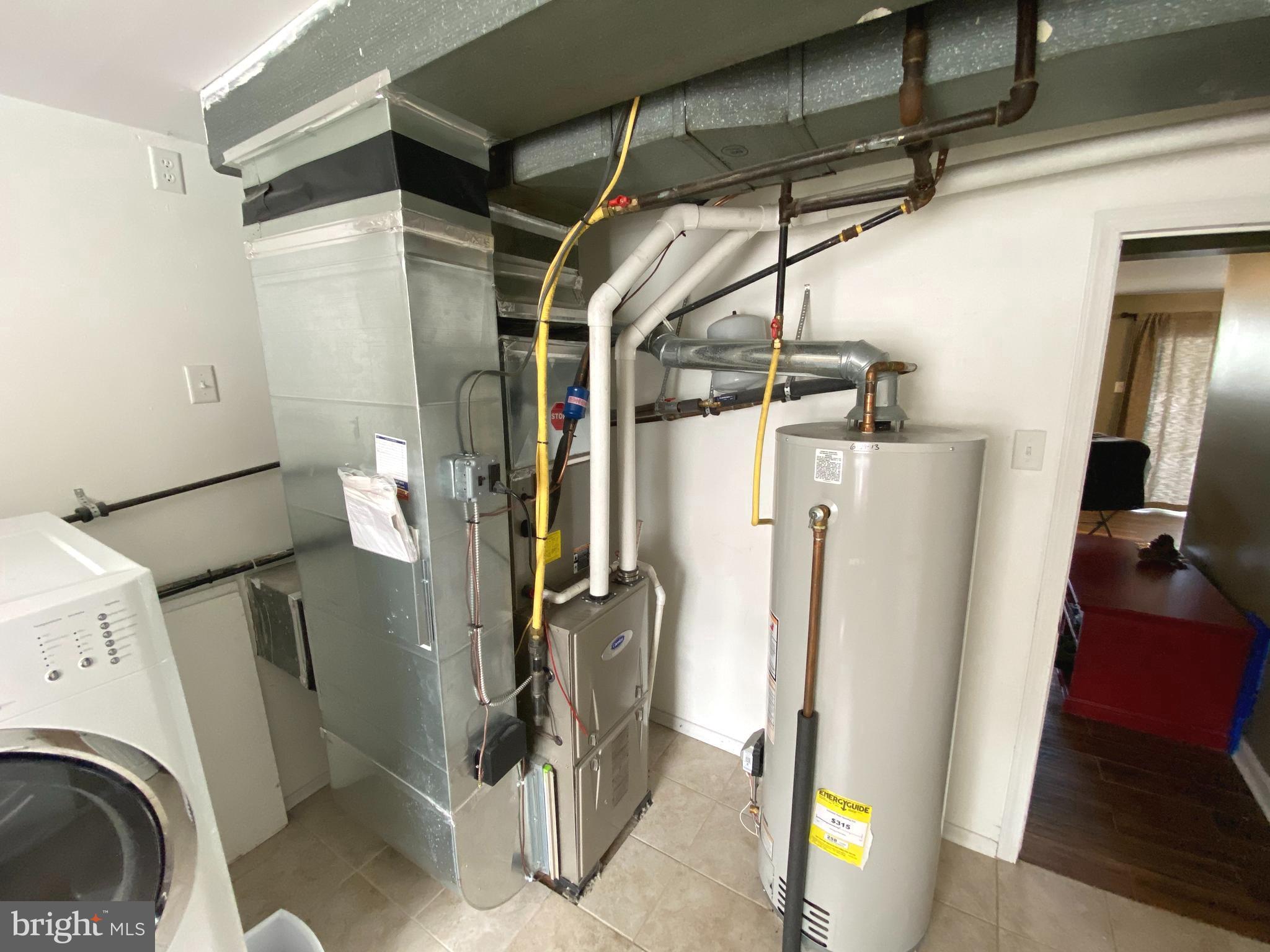 686 Cedarbrook Road Southampton, PA 18966 - Photo 22 of 34 NEWER HEATER AND HOT WATER HEATER