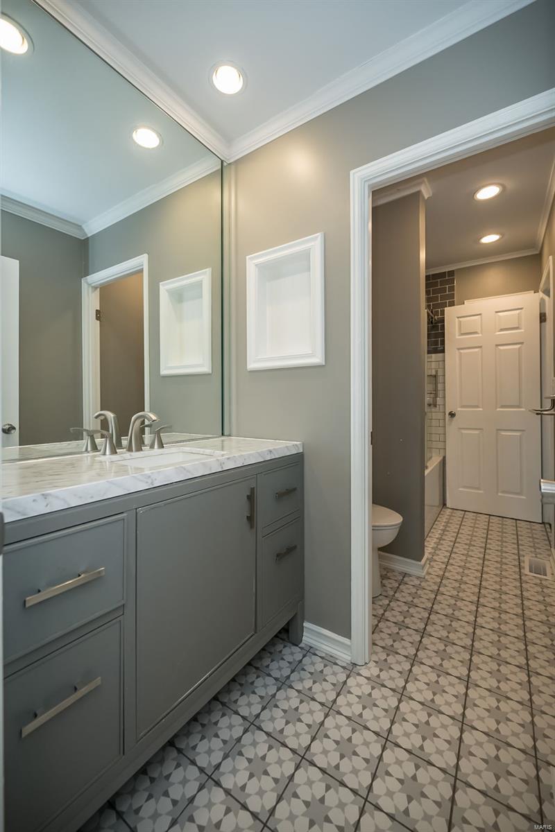 134 Carmel Woods Drive Ellisville, MO 63021 - Photo 11 of 17