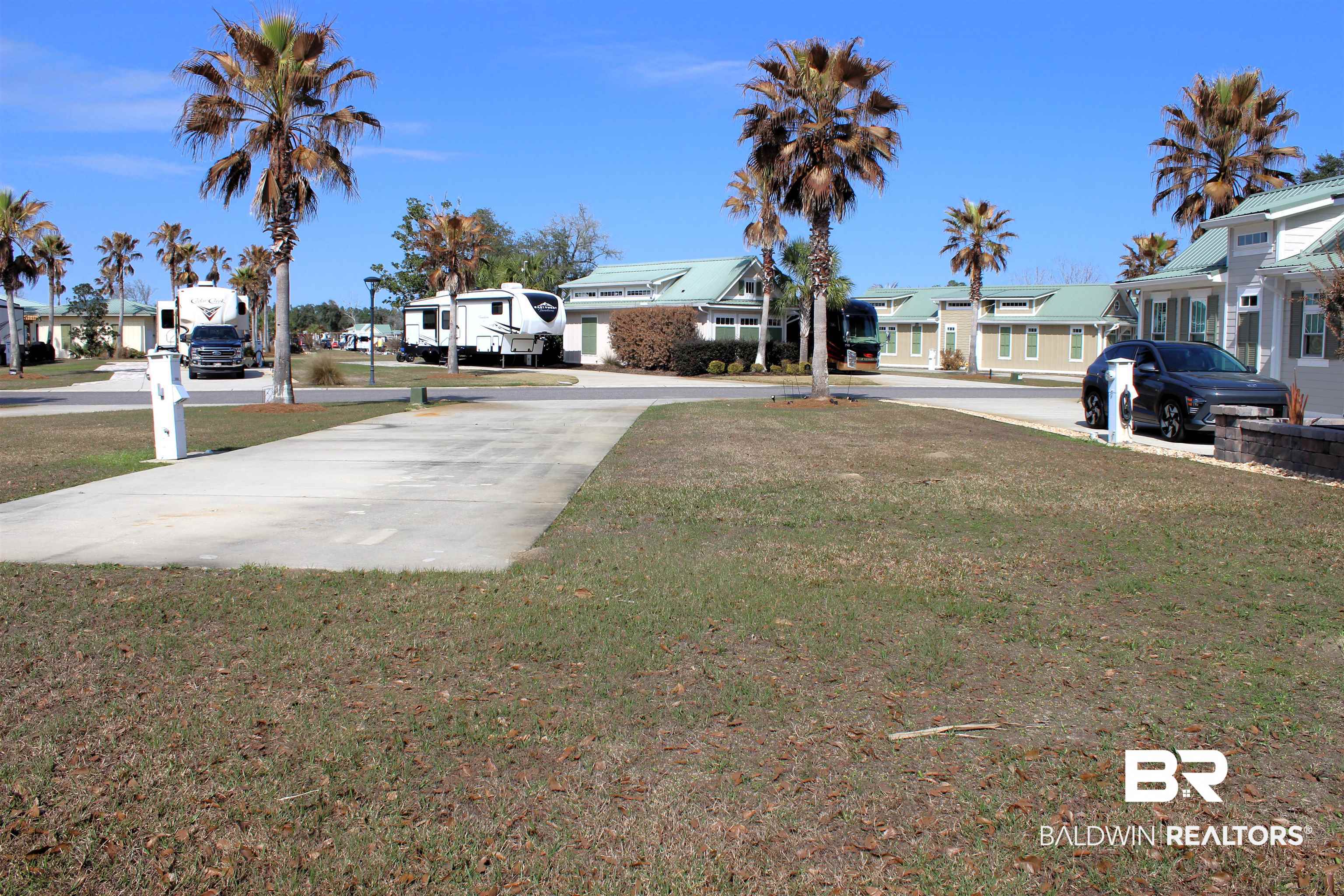 11993 Gateway Drive Elberta, AL 36530 - Photo 4 of 44 View of yard
