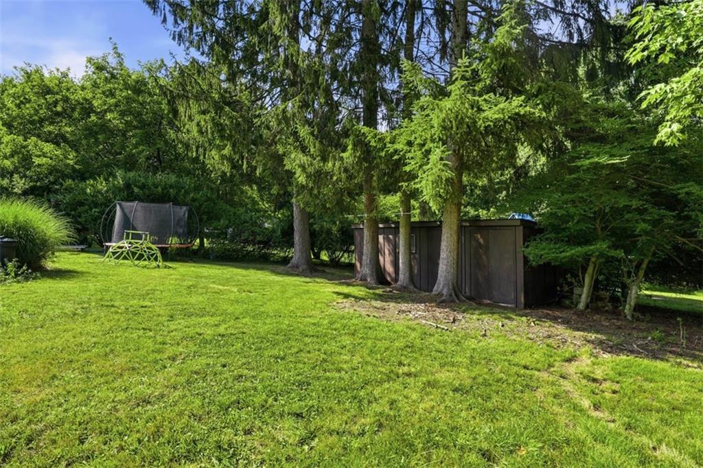 5520 Clearview Road Gibsonia, PA 15044 - Photo 35 of 48 Shed