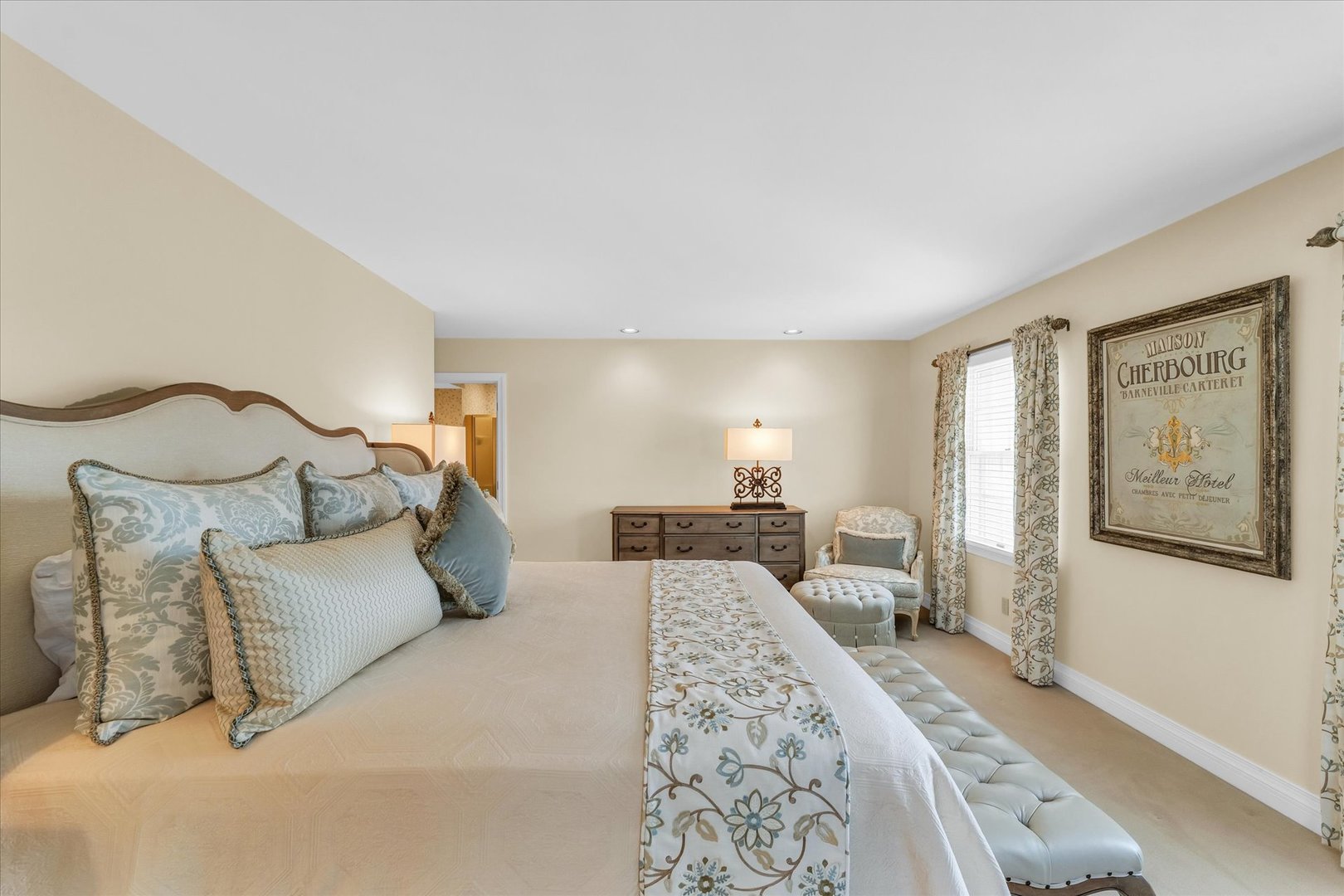 1714 Mayfair Road Champaign, IL 61821 - Photo 21 of 34 Gallery Image 21