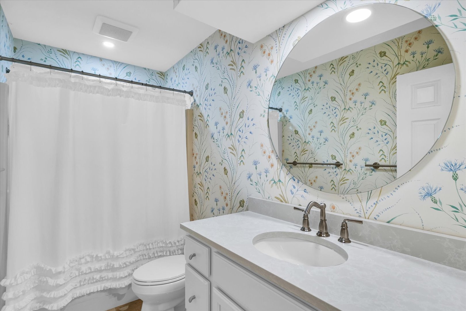 1714 Mayfair Road Champaign, IL 61821 - Photo 28 of 34 Gallery Image 28