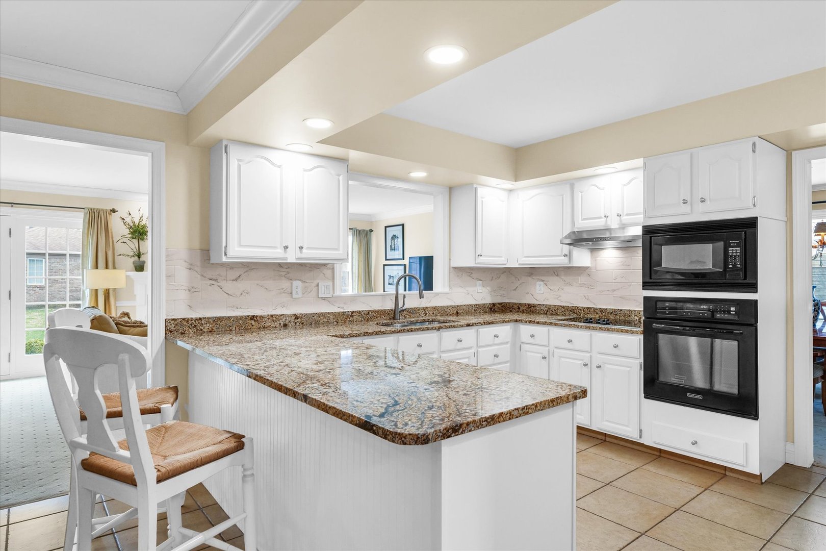 1714 Mayfair Road Champaign, IL 61821 - Photo 7 of 34 Gallery Image 7