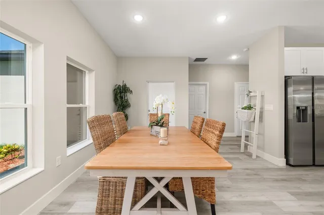 $375,000 | 8732 Hampshire Drive, Sebring, FL 33876